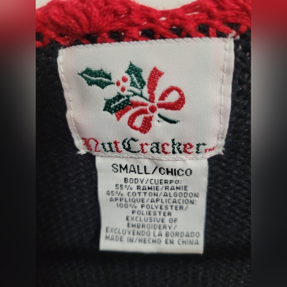 GUC- Vintage Nutcracker Christmas Sweater Vest - Picture 6 of 9